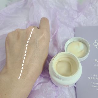 AYU25[아유트웬티파이브]다마스크로즈워터 베이스 천연 수분 촉촉 크림 — 4.5점을 준 리뷰어가 2021년 4월 올린 사용 사진