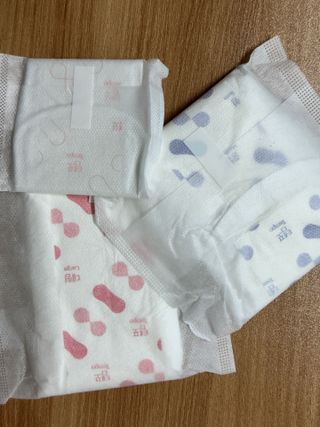 나우[템포] 템포 패드 내추럴 순면 생리대 SET(중형 슬림 + 대형 + 라이너) — 4.5점을 준 리뷰어가 2024년 5월 올린 사용 사진
