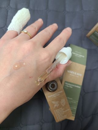 마리엔메이 센서티브 수딩 젤 크림 + 어성초 티트리 추출물 세럼 + 어성초 티트리 모공 클렌징 폼 — 5점을 준 리뷰어가 2021년 8월 올린 사용 사진