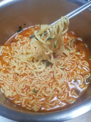 [풀무원] 자연은맛있다 정면, 백면, 홍면  세트 — 4점을 준 리뷰어가 2021년 4월 올린 사용 사진