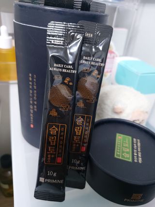 프리마인 자체 기업부설 연구소에서 찾아낸 건강한 수면의 비밀.  슬립토 플러스 30포 — 5점을 준 리뷰어가 2022년 4월 올린 사용 사진