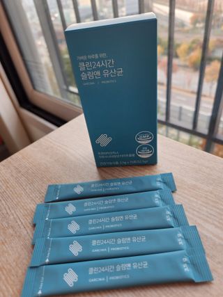 클린24시간 슬림앤유산균 1박스 (3.5g X 15포) — 5점을 준 리뷰어가 2022년 11월 올린 사용 사진