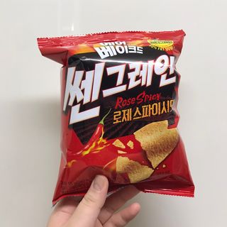 롯데제과 에어베이크드 쎈그레인 — 5점을 준 리뷰어가 2021년 6월 올린 사용 사진