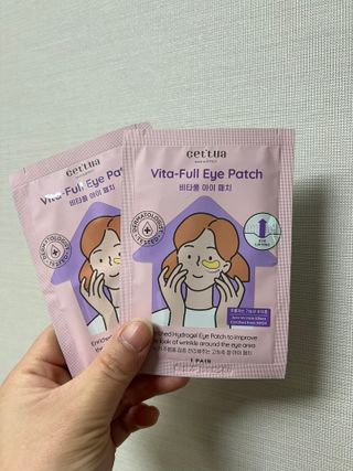 세뚜아(Cettua) 나우[세뚜아] 비타풀 아이 패치 Cettua Vita-Full Eye Patch — 5점을 준 리뷰어가 2024년 4월 올린 사용 사진