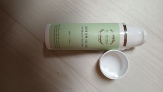 술람미네이처 자연주의 화장품ㅣ속보습 충전 + 민감/트러블 피부 진정 - 알로에 듬뿍 수분 크림 50ml — 5점을 준 리뷰어가 2022년 6월 올린 사용 사진