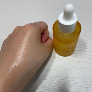 체르엠 스템앤셀 비타민 브라이트닝 에센스 30ml 1개 — 3점을 준 리뷰어가 2021년 10월 올린 사용 사진