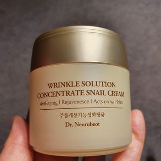 Dr.느루벗 느루벗 링클 솔루션 콘센트레이트 스네일 탄력 달팽이 크림 80g — 5점을 준 리뷰어가 2021년 3월 올린 사용 사진