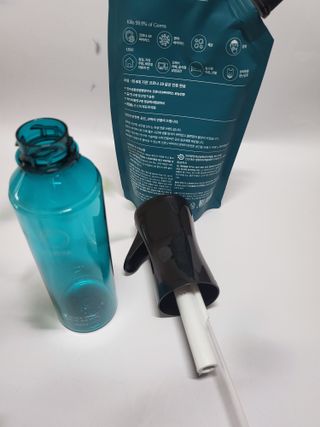 코박 스프레이 살균수  500ml 세트 — 5점을 준 리뷰어가 2022년 6월 올린 사용 사진