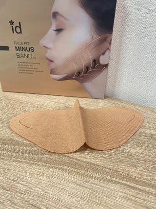 아이디플라코스메틱 아이디 페이스핏 마이너스 밴드 v2 — 4점을 준 리뷰어가 2021년 6월 올린 사용 사진