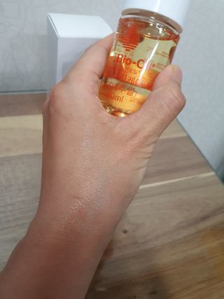 바이오오일 [바이오-오일] 스킨케어 오일 내추럴 60ml — 5점을 준 리뷰어가 2021년 5월 올린 사용 사진