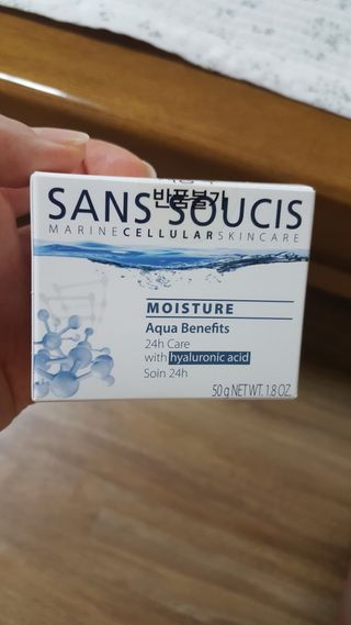 산수시 아쿠아 베네핏 24h 수부지 물광 속건조 수분크림 50ml — 5점을 준 리뷰어가 2021년 7월 올린 사용 사진