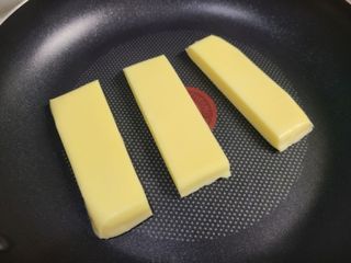앙투어솔레 아일랜드 구워먹는 치즈 100 자연 치즈 와인안주 300g(100g x 3팩) — 5점을 준 리뷰어가 2022년 7월 올린 사용 사진