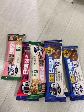 이지프로틴바 3종x각 2ea (고단백질바, 멀티단백질바, 식물성단백질바) — 5점을 준 리뷰어가 2024년 3월 올린 사용 사진