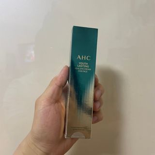 [NEW 탄력유턴 아이크림] AHC 유스 래스팅 리얼 아이크림 포 페이스 — 5점을 준 리뷰어가 2021년 2월 올린 사용 사진