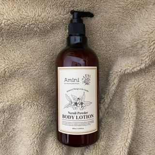 아미니 플라워테라피 바디로션  500ml 시리즈 — 5점을 준 리뷰어가 2021년 4월 올린 사용 사진