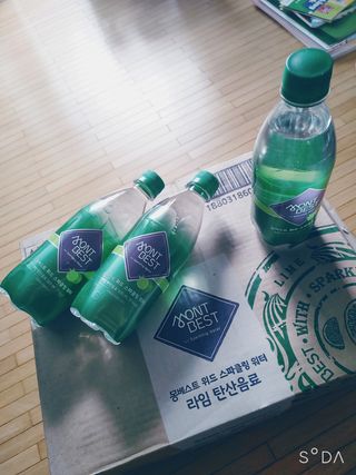 몽베스트 Montbest with Sparkling water Lime20병 — 5점을 준 리뷰어가 2022년 6월 올린 사용 사진
