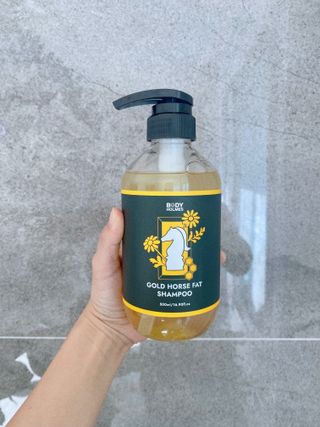 [바디홈즈] 골드 마유 샴푸 — 4점을 준 리뷰어가 2021년 11월 올린 사용 사진