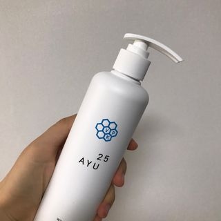 AYU25[아유트웬티파이브]피부 진정, 보습 와일즈 로즈 바디워시 — 5점을 준 리뷰어가 2021년 4월 올린 사용 사진