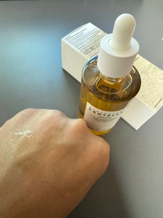 [스킨1004] 마다가스카르 센텔라 앰플 100ml — 5점을 준 리뷰어가 2024년 6월 올린 사용 사진