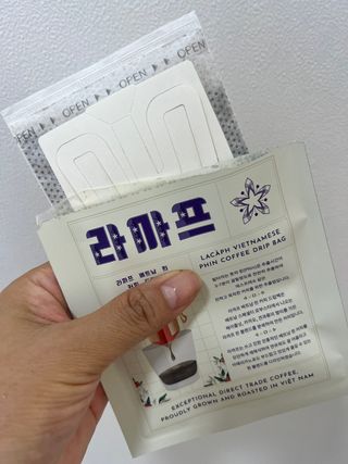 라까프 베트남 핀 커피 드립백 7개입 — 5점을 준 리뷰어가 2022년 9월 올린 사용 사진
