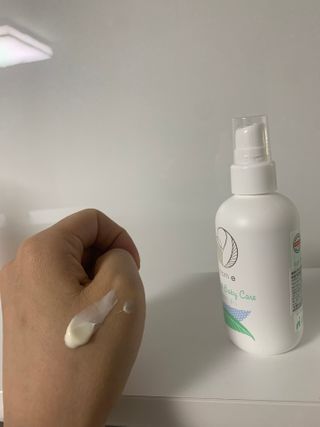 mom e 맘이 내추럴 베이비 케어 크림+바디오일 — 5점을 준 리뷰어가 2021년 1월 올린 사용 사진