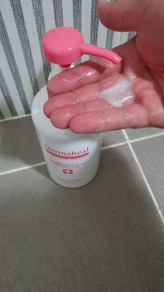더마힐 헤어 컨디셔닝 샴푸 릴렉스 500ml — 4.5점을 준 리뷰어가 2021년 3월 올린 사용 사진