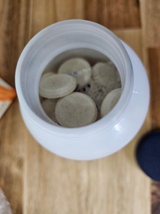 쿠팡 [아임고트] 뉴질랜드 산양유 프로바이오틱스 츄어블 요구르트맛 — 5점을 준 리뷰어가 2025년 2월 올린 사용 사진