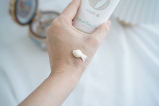 mom e 맘이 내추럴 베이비 케어 크림+바디오일 — 4점을 준 리뷰어가 2021년 1월 올린 사용 사진