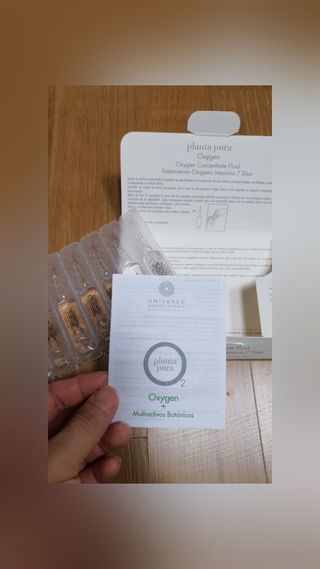 유니베르소 산소앰플 7일 집중케어 앰플 — 5점을 준 리뷰어가 2021년 8월 올린 사용 사진