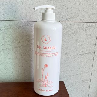 프리[닥터문] 유산균 락토케어 질경초 여성청결제 1000ml (젤타입) — 5점을 준 리뷰어가 2022년 5월 올린 사용 사진
