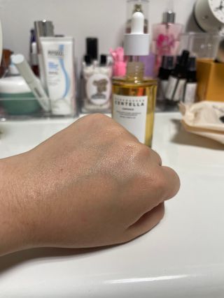 [스킨1004] 마다가스카르 센텔라 앰플 100ml — 5점을 준 리뷰어가 2024년 5월 올린 사용 사진