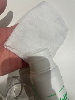 whol 키토클린 200ml - 항균항바이러스 강아지 눈 코 입 귀 세정탈취 고양이 턱드름제거 무향 워터리스 대용량 — 5점을 준 리뷰어가 2022년 9월 올린 사용 사진