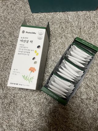 뉴트리미 에센셜팩 1개월분, 30포 — 4.5점을 준 리뷰어가 2023년 4월 올린 사용 사진