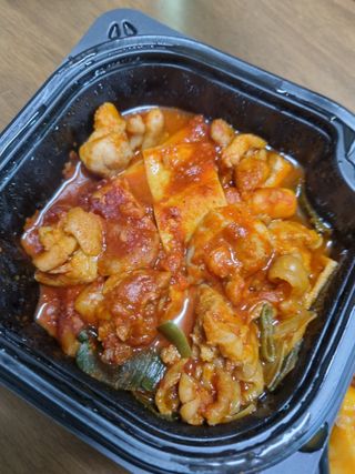 한성기업 무볼레 닭떡볶이+해물떡볶이 2종 세트 — 4.5점을 준 리뷰어가 2021년 9월 올린 사용 사진