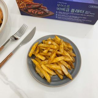 [테이스티나인] [레디잇x부루마불] 부어스트 바베큐 플래터 1000g — 5점을 준 리뷰어가 2022년 4월 올린 사용 사진