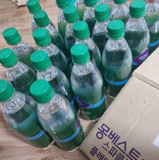 몽베스트 Montbest with Sparkling water Plain 20병 — 5점을 준 리뷰어가 2022년 11월 올린 사용 사진