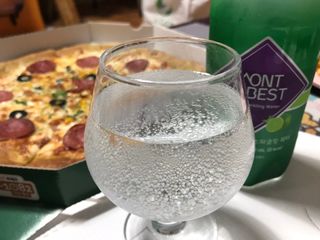 몽베스트 Montbest with Sparkling water Lime20병 — 5점을 준 리뷰어가 2021년 10월 올린 사용 사진