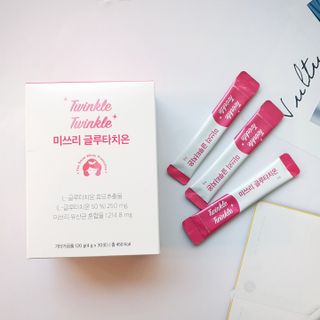 메디포스트 모비타 미쓰리 글루타치온 30포 — 5점을 준 리뷰어가 2022년 11월 올린 사용 사진