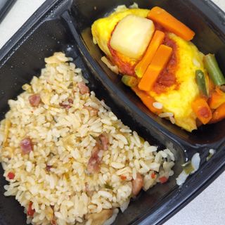 직탁 식단관리 3종 도시락(꼬막 듬뿍 곤드레비빔밥, 알리오올리오 불고기오믈렛, 매콤쭈꾸미 시래기유채밥) — 5점을 준 리뷰어가 2022년 7월 올린 사용 사진