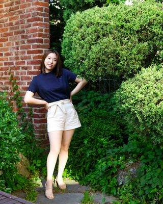 로서울 High Neck T-Shirt Navy, Gray — 5점을 준 리뷰어가 2021년 5월 올린 사용 사진