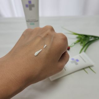 바노바기 코스메틱 바노바기 밀크씨슬 리페어 시카 폼 클렌저 플러스 120ml + 선스크린 플러스 50ml — 5점을 준 리뷰어가 2023년 8월 올린 사용 사진