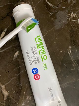 프리마인 유해균 뿐만 아니라 유익균까지 씻어내는 치약은 그만, 건강한 구강환경을 만드는 덴탈엔오 — 5점을 준 리뷰어가 2022년 11월 올린 사용 사진