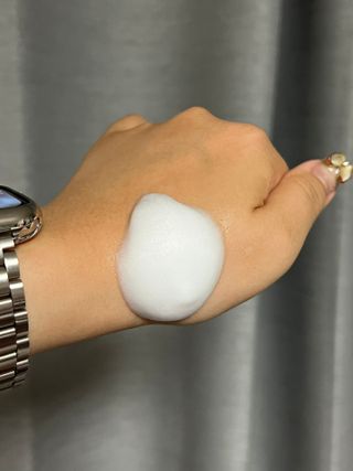 아이디플라코스메틱 아이디 브이로직 마이너스 필링 토너 110ml — 5점을 준 리뷰어가 2022년 5월 올린 사용 사진