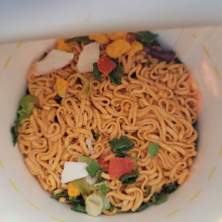 NISSIN 닛신 컵누들  4종 - 씨푸드오리지날, 씨푸드 스파이시, 씨푸드 커리, 씨푸드 XO소스 — 5점을 준 리뷰어가 2022년 11월 올린 사용 사진
