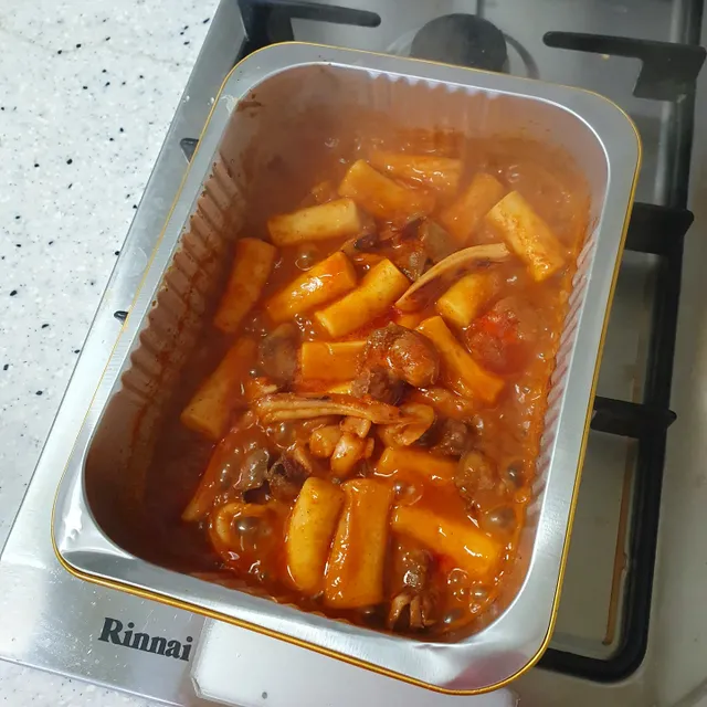 새오똥400g 새우,오징어,똥집 볶음요리 소스,밀떡, 참기름 포함 리뷰 사진