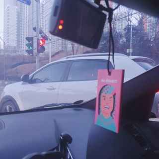심폐소생소 [오늘도맑음] 차량용 악세사리 공기청정필터 이태리산 자동차용품 내부꾸미기 — 5점을 준 리뷰어가 2021년 12월 올린 사용 사진