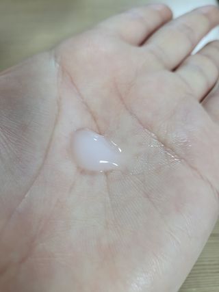 [갸스비] 곱슬 머리부터 파마까지 남자의 컬을 위한 갸스비 컬크림 — 4점을 준 리뷰어가 2021년 10월 올린 사용 사진