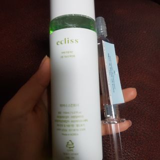에클리스 피어나 스킨토너 — 5점을 준 리뷰어가 2022년 1월 올린 사용 사진