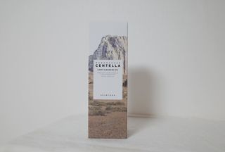 스킨1004 [SKIN1004] 마다가스카르 센텔라 라이트 클렌징 오일 200ml — 5점을 준 리뷰어가 2024년 8월 올린 사용 사진