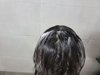 썸헤어 / SUMHAIR 썸헤어 데미지 클리닉 샴푸+트리트먼트 네롤리&민트티 — 4.5점을 준 리뷰어가 2021년 6월 올린 사용 사진